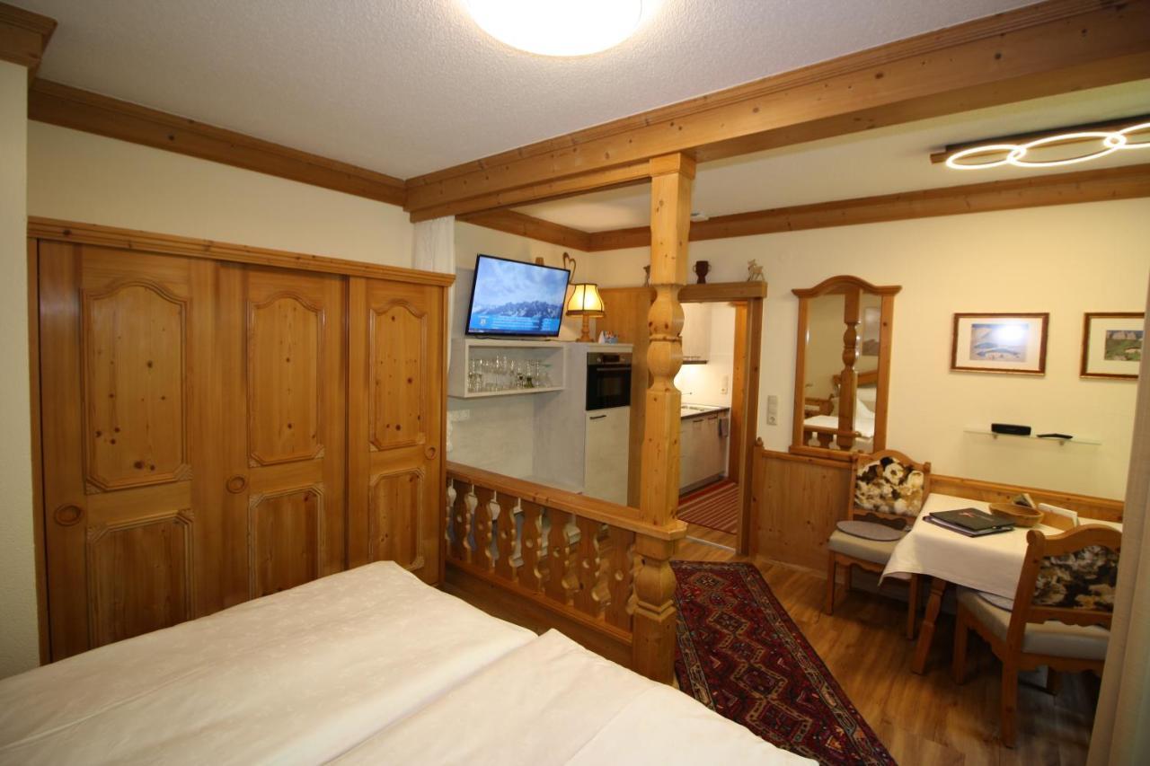 Vronis Waldhaus Adults Only Lejlighedshotel Mayrhofen Eksteriør billede