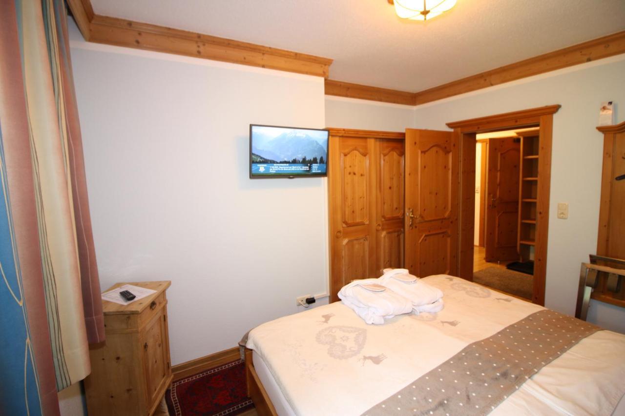 Vronis Waldhaus Adults Only Lejlighedshotel Mayrhofen Eksteriør billede