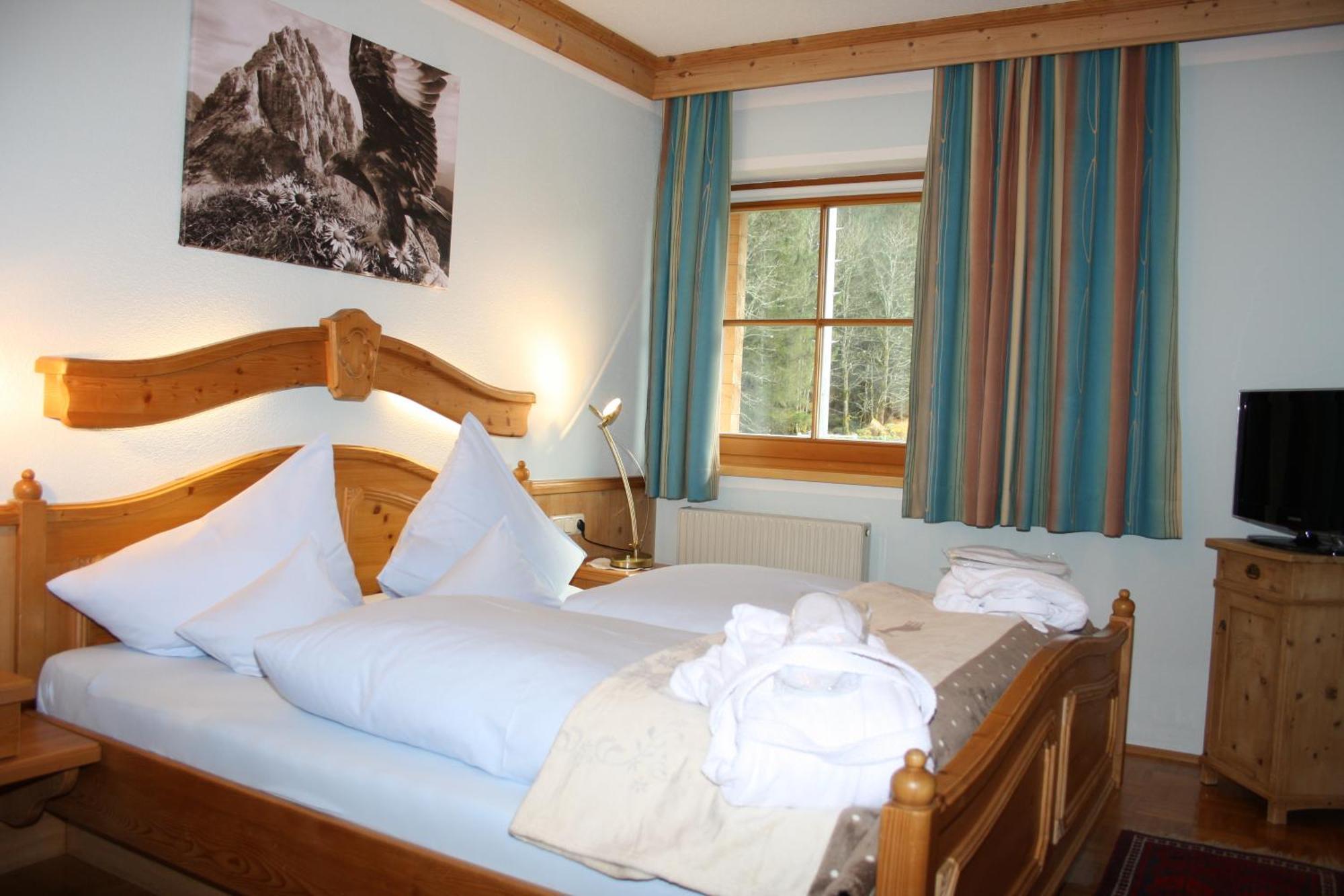 Vronis Waldhaus Adults Only Lejlighedshotel Mayrhofen Værelse billede