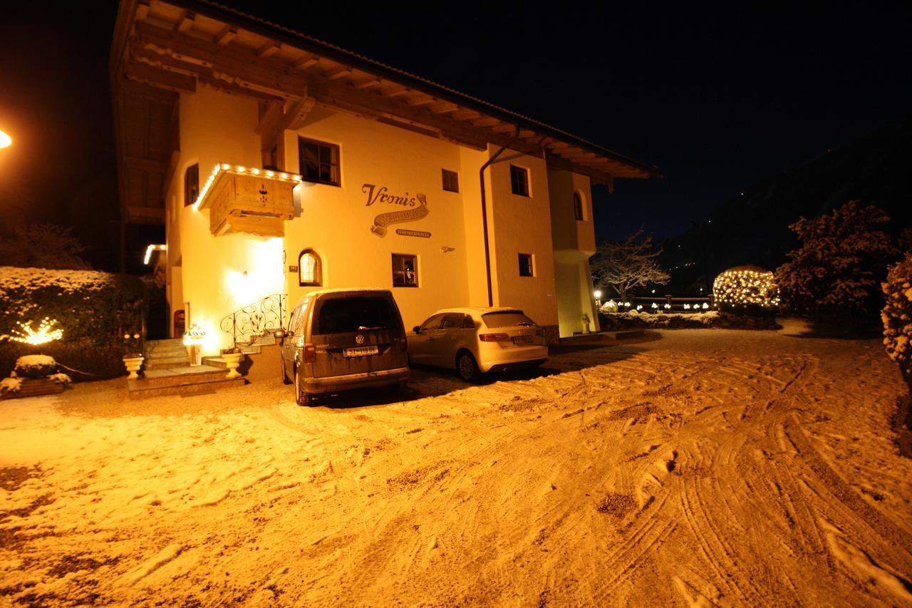 Vronis Waldhaus Adults Only Lejlighedshotel Mayrhofen Eksteriør billede