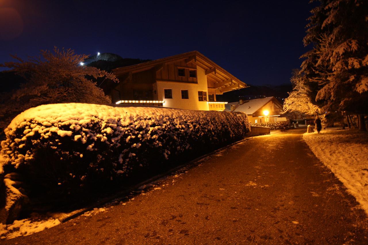 Vronis Waldhaus Adults Only Lejlighedshotel Mayrhofen Eksteriør billede