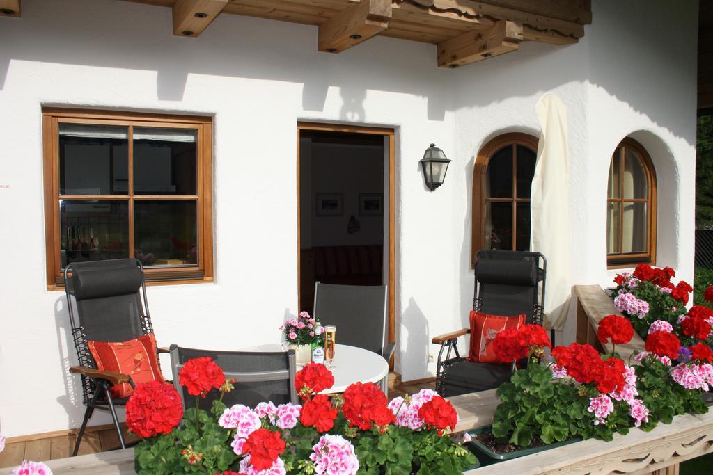 Vronis Waldhaus Adults Only Lejlighedshotel Mayrhofen Værelse billede